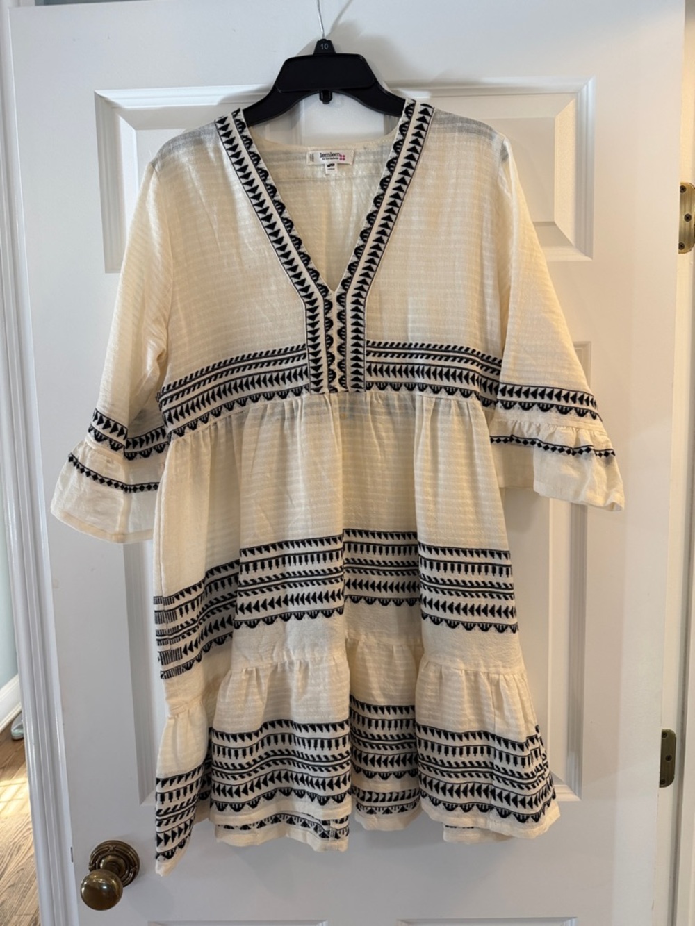Lemlem Hanna flutter dress cream w/ black embroidery size Medium